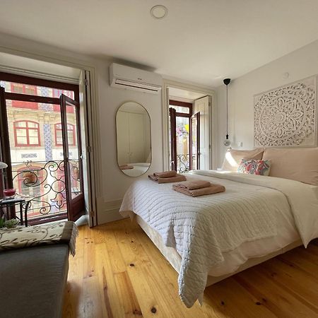 Historic Porto Balcony Hideaway - Taipas House 60 Apartment Bagian luar foto