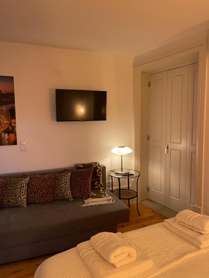 Historic Porto Balcony Hideaway - Taipas House 60 Apartment Bagian luar foto